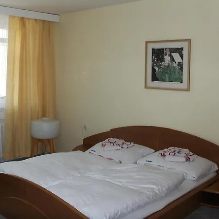 Garni G Hotel