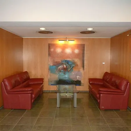 Garni G Otel *